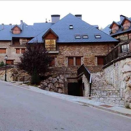 Elegante Apartamento En Escarrilla Con Vistas Al Valle Dış mekan fotoğraf