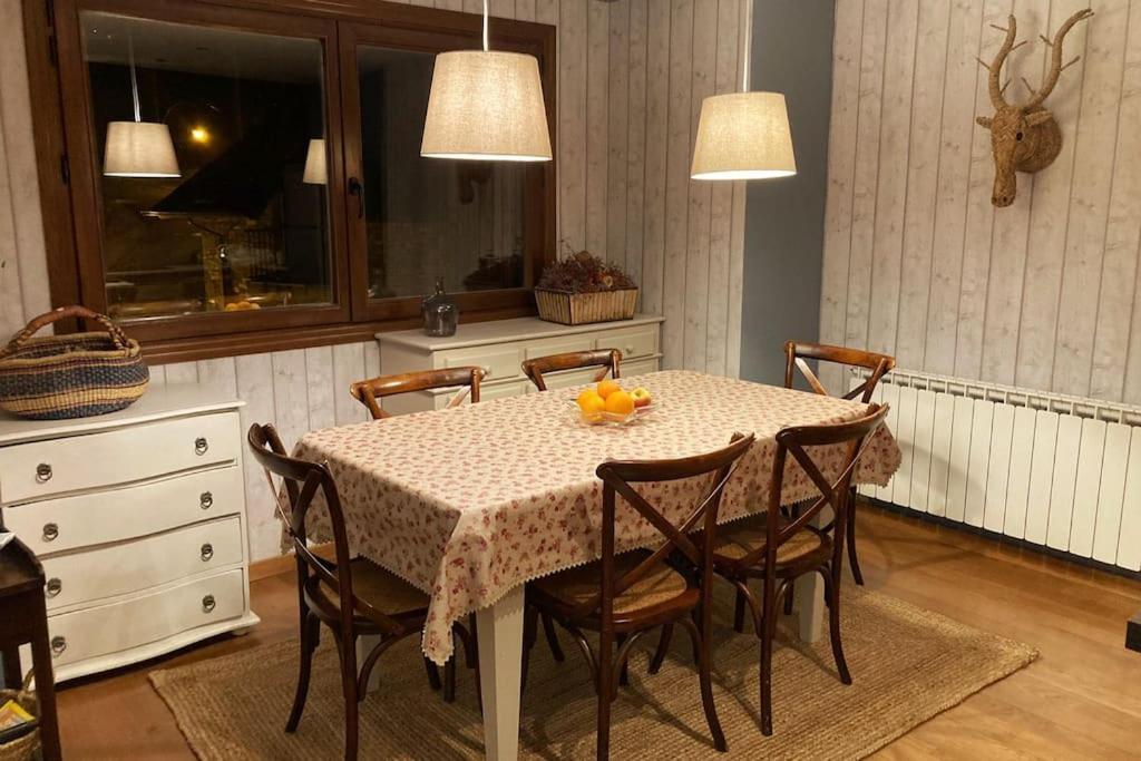 Elegante Apartamento En Escarrilla Con Vistas Al Valle Dış mekan fotoğraf