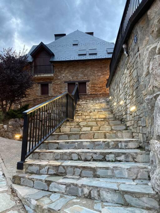 Elegante Apartamento En Escarrilla Con Vistas Al Valle Dış mekan fotoğraf